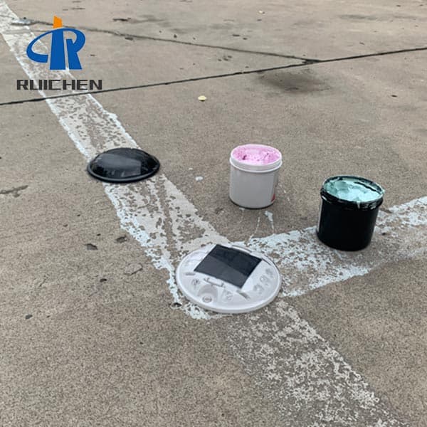 Led Solar Road Stud With Spike Price In China
